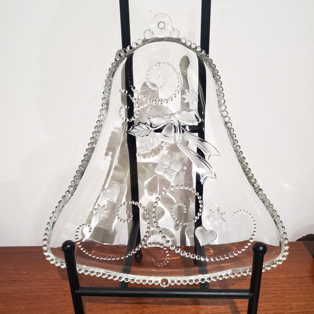 Mikasa decorative glass plate bell shaped beaded edge Xmas bow heart star design